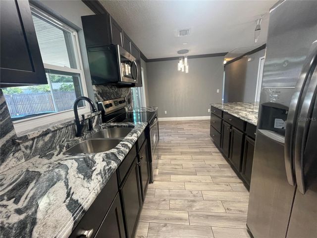 601 SLOTE DRIVE, Apopka, FL 32712