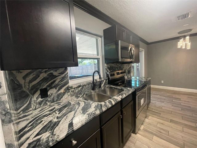 601 SLOTE DRIVE, Apopka, FL 32712