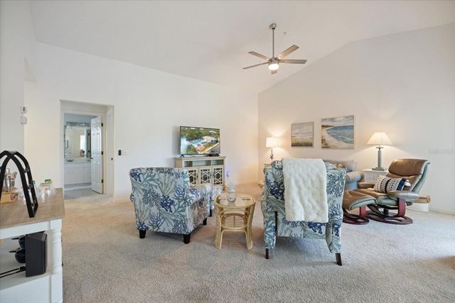 801 MONTROSE DRIVE 202, Venice, FL 34293