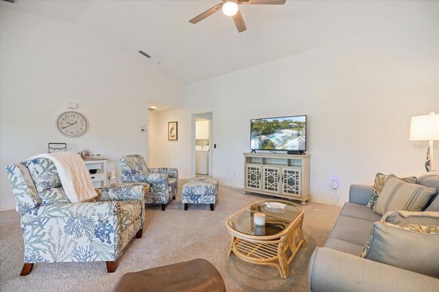 801 MONTROSE DRIVE 202, Venice, FL 34293