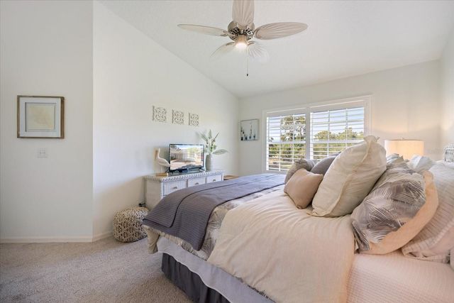 801 MONTROSE DRIVE 202, Venice, FL 34293