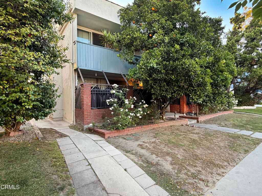 4227 Whitsett Avenue, Los Angeles, CA 91604 — photo 2