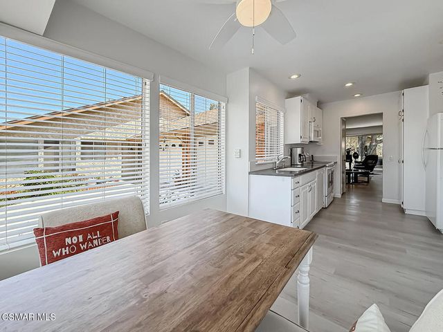 16150 Village 16 Drive, Camarillo, CA 93012