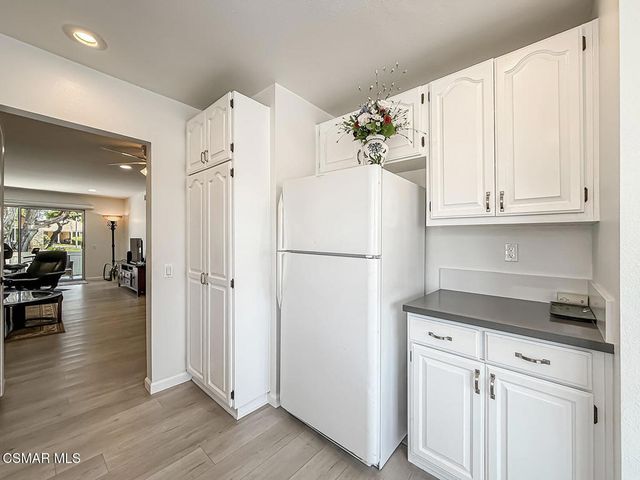 16150 Village 16 Drive, Camarillo, CA 93012
