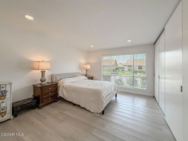 16150 Village 16 Drive, Camarillo, CA 93012
