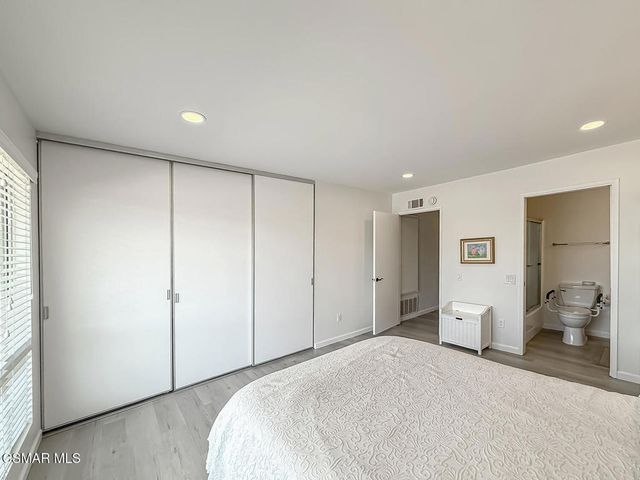 16150 Village 16 Drive, Camarillo, CA 93012