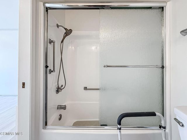 16150 Village 16 Drive, Camarillo, CA 93012