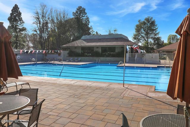 16150 Village 16 Drive, Camarillo, CA 93012