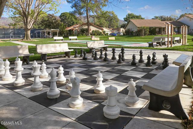 16150 Village 16 Drive, Camarillo, CA 93012
