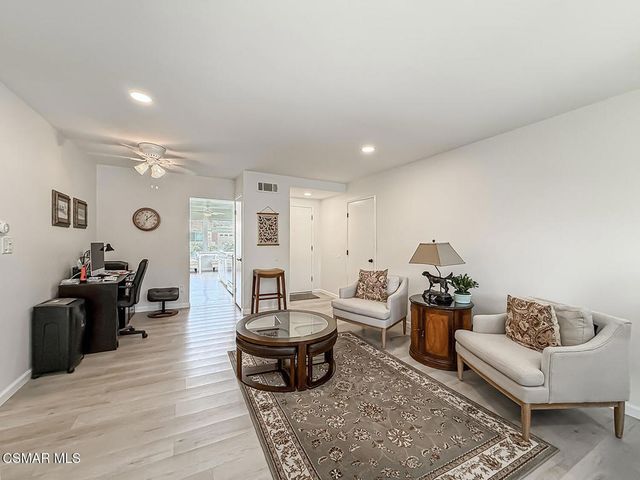 16150 Village 16 Drive, Camarillo, CA 93012