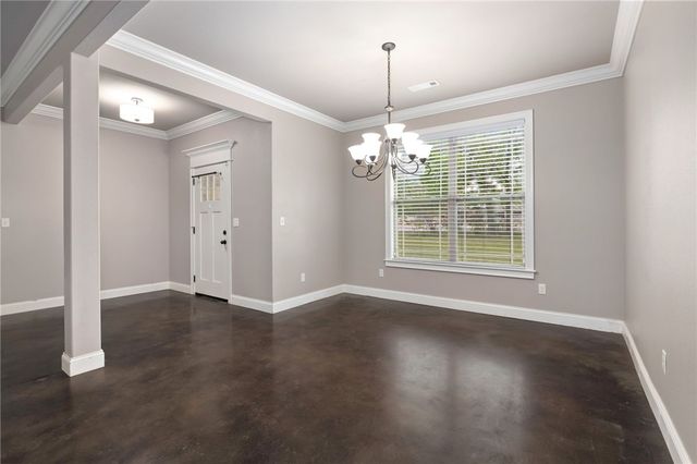 5642 E Huntsville Road, Fayetteville, AR 72701