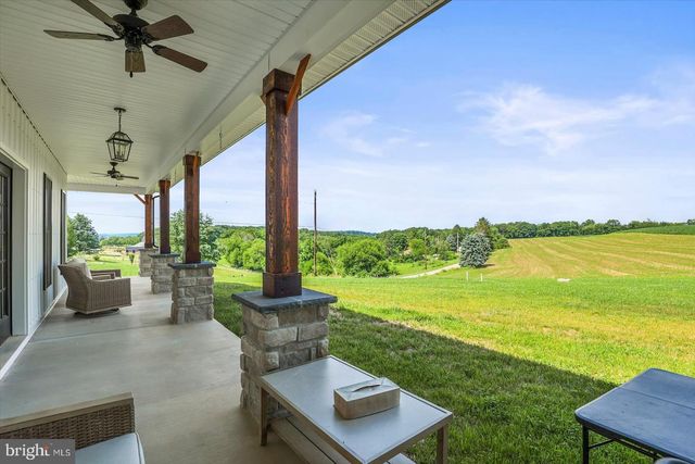 4340 LEE RD, Glenville, PA 17329