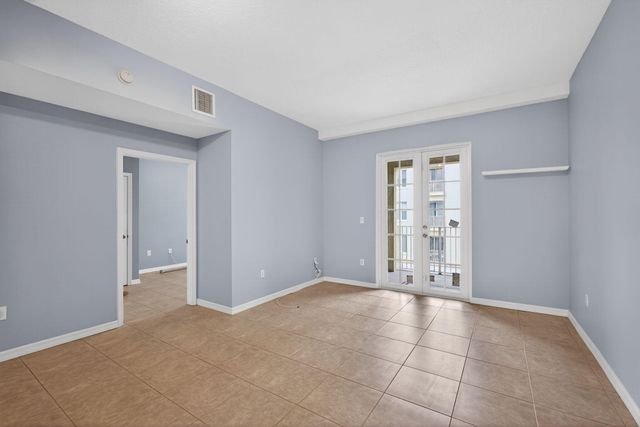 1203 Town Center Drive Drive 308, Jupiter, FL 33458