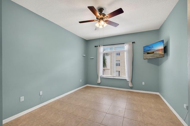 1203 Town Center Drive Drive 308, Jupiter, FL 33458