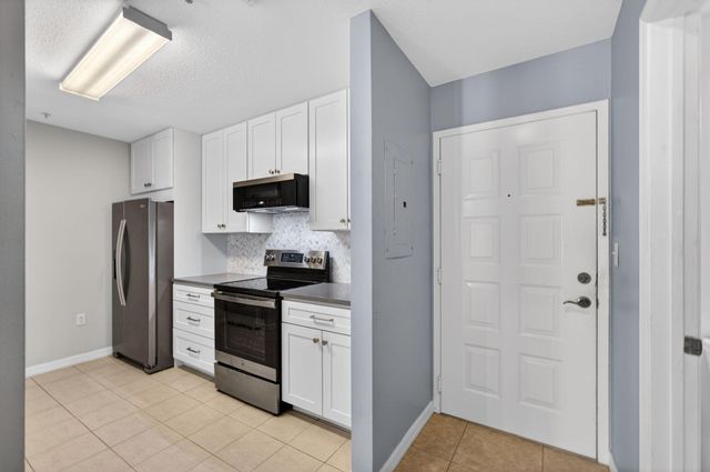 1203 Town Center Drive Drive 308, Jupiter, FL 33458