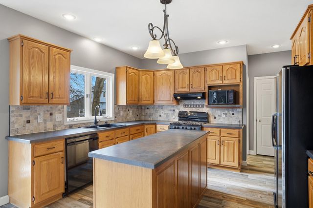 5109 ROSEWOOD CT, Columbia, MO 65203