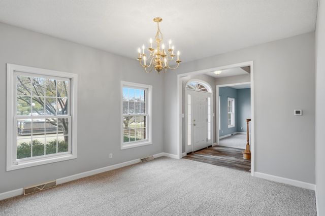 5109 ROSEWOOD CT, Columbia, MO 65203