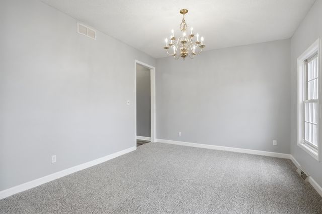 5109 ROSEWOOD CT, Columbia, MO 65203