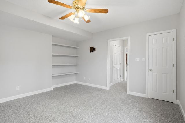 5109 ROSEWOOD CT, Columbia, MO 65203