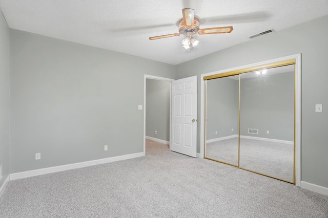 5109 ROSEWOOD CT, Columbia, MO 65203