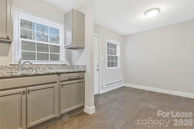 321 S Gardner Avenue 2, Charlotte, NC 28208