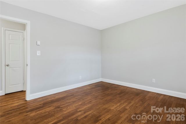321 S Gardner Avenue 2, Charlotte, NC 28208
