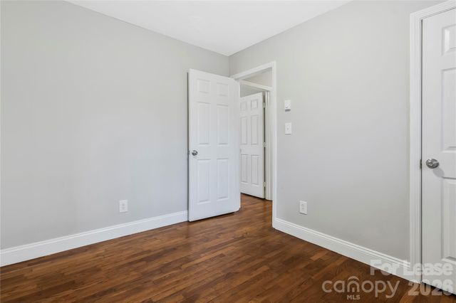 321 S Gardner Avenue 2, Charlotte, NC 28208