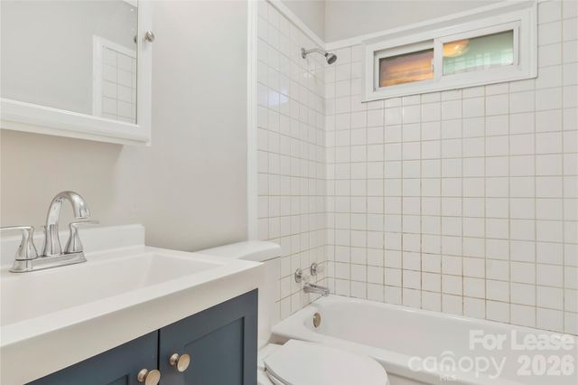321 S Gardner Avenue 2, Charlotte, NC 28208