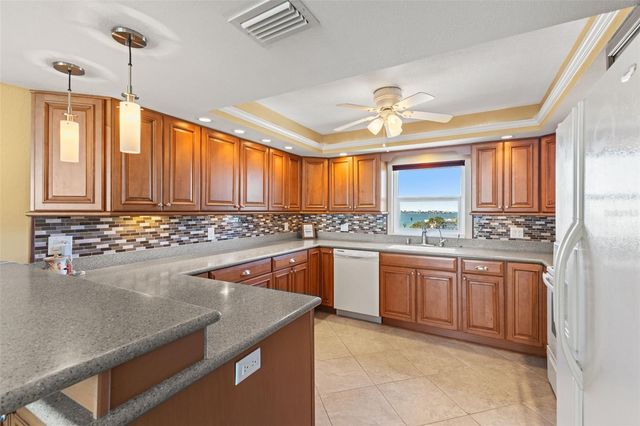 5130 BRITTANY DRIVE S 808, St Petersburg, FL 33715