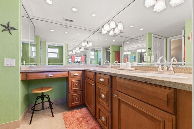 5130 BRITTANY DRIVE S 808, St Petersburg, FL 33715