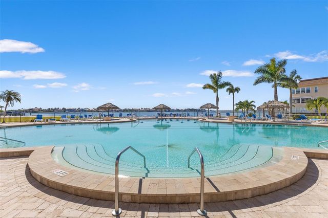 5130 BRITTANY DRIVE S 808, St Petersburg, FL 33715