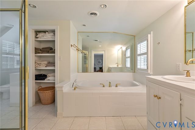 1200 Santa Rosa Rd, Henrico, VA 23229