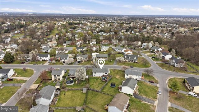 203 IVORY DR, Stephens City, VA 22655