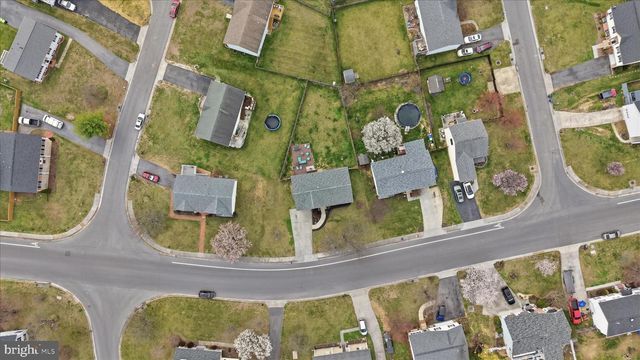 203 IVORY DR, Stephens City, VA 22655