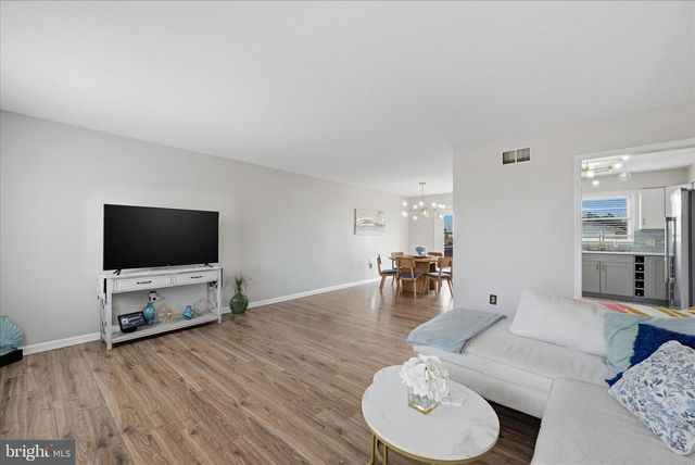 203 IVORY DR, Stephens City, VA 22655