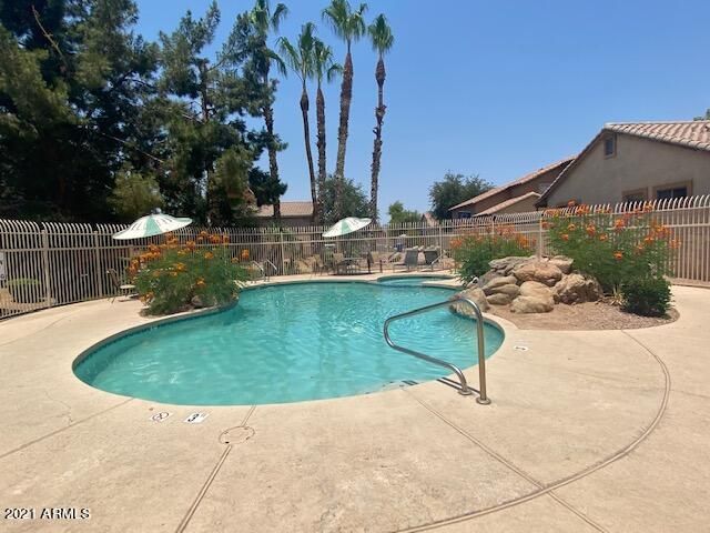 8927 E CRESCENT Avenue, Mesa, AZ 85208