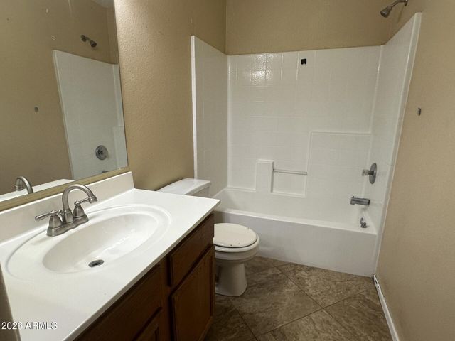 8927 E CRESCENT Avenue, Mesa, AZ 85208