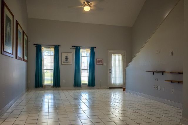 12 Cobblestone West, Houma, LA 70360