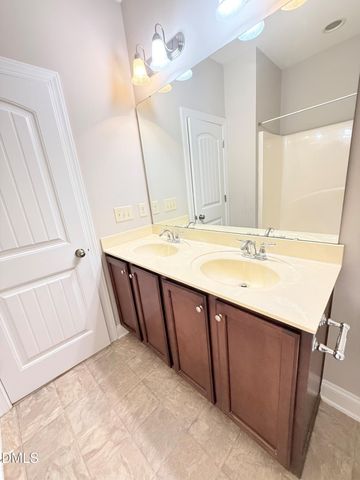 1548 Lily Creek Drive, Cary, NC 27518