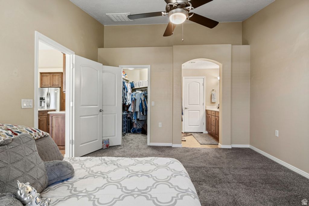 Image 16 of property listing at 1356 W COUNTRY CLUB DR, St. George, UT 84790