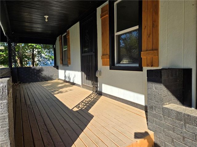 806 W 2nd Street, Pittsburg, KS 66762