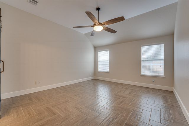 217 Arabian Road, Waxahachie, TX 75165