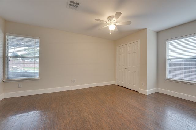 217 Arabian Road, Waxahachie, TX 75165