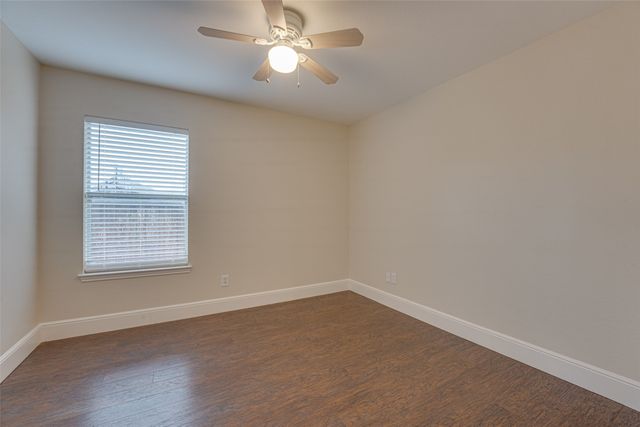 217 Arabian Road, Waxahachie, TX 75165