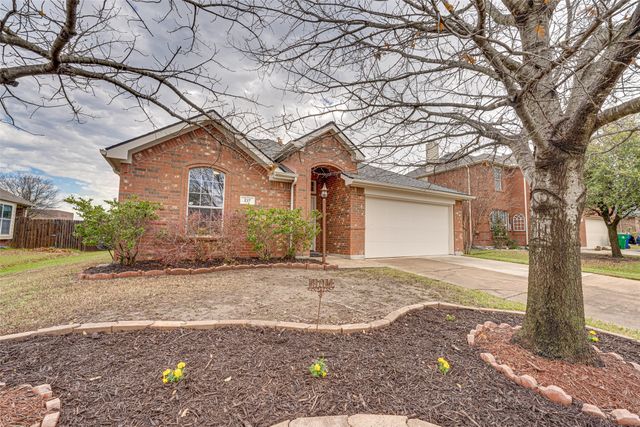 217 Arabian Road, Waxahachie, TX 75165