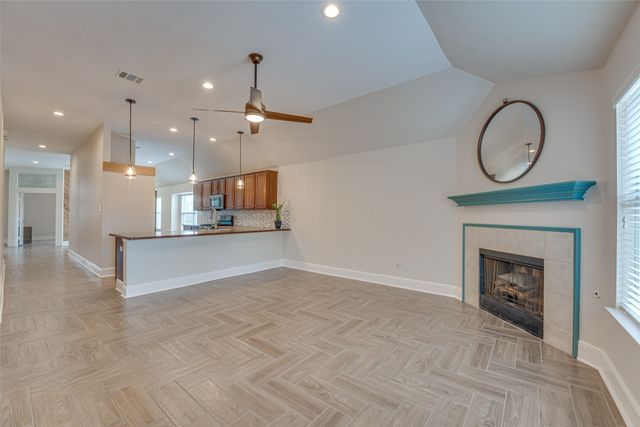 217 Arabian Road, Waxahachie, TX 75165