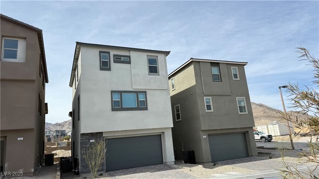 1545 Bat Hawk Street, Las Vegas, NV 89144