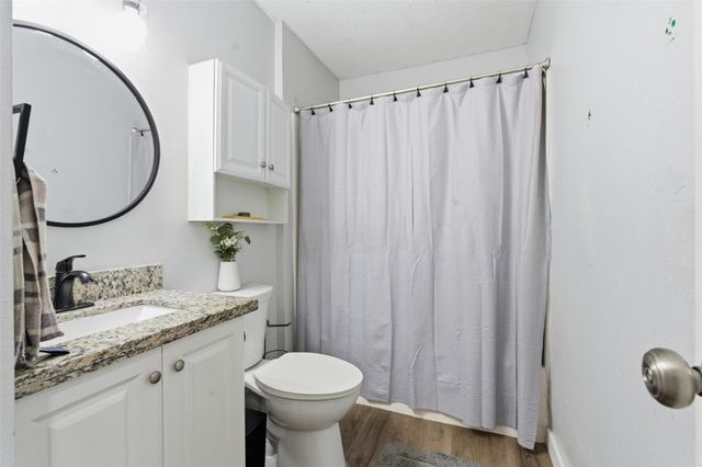 437 E 2nd Street, Deer Park, TX 77536