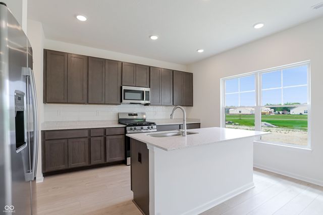 8609 Meadowlands Court, Plainfield, IN 46168