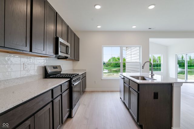 8609 Meadowlands Court, Plainfield, IN 46168